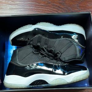 Jordan 11 space Jam size 12